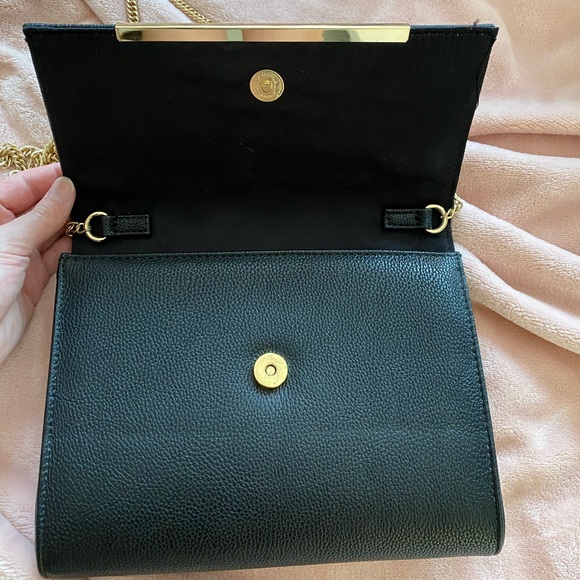 Forever21 vegan leather shoulder chain purse - Picture 4 of 6